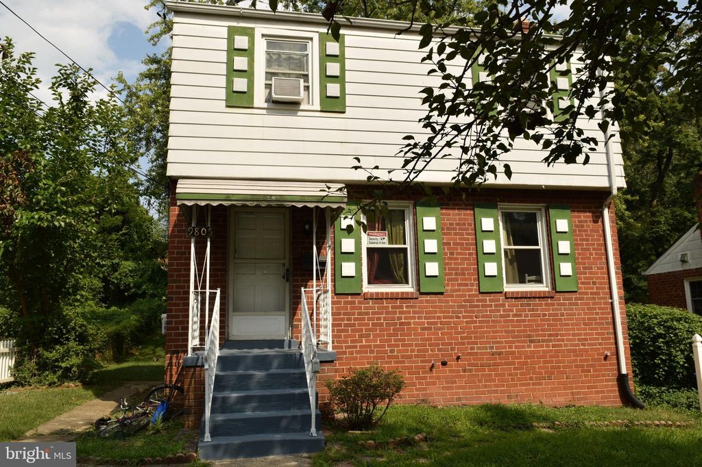 9805 53rd Ave, College Park, MD 20740