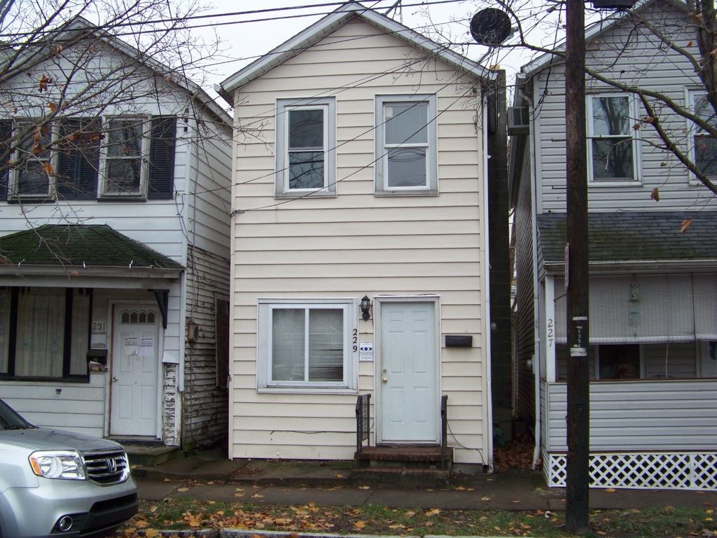 229 N Washington St, Wilkes Barre, PA 18702