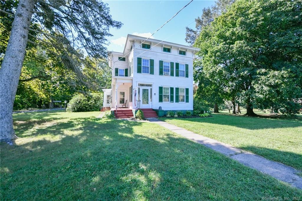 1632 Tolland Tpke, Manchester, CT 06042