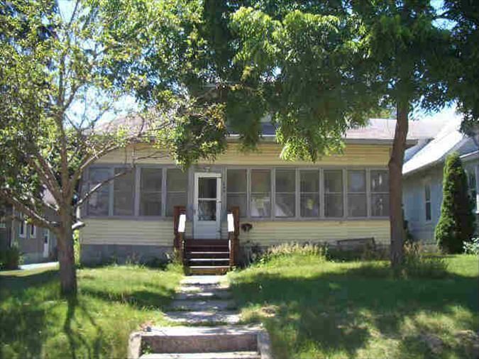 622 E State St, Mauston, WI 4 Bed, 2 Bath SingleFamily Home Trulia