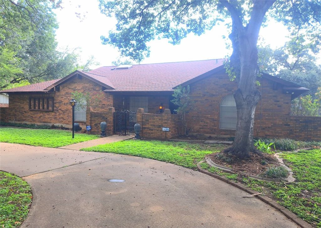 7 York Dr, Edgecliff Village, TX 76134 Trulia