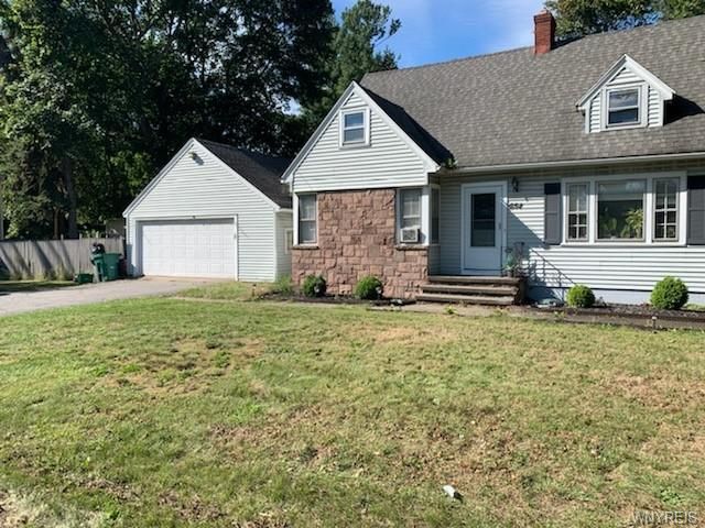 954 Stone Rd, Rochester, NY 14616