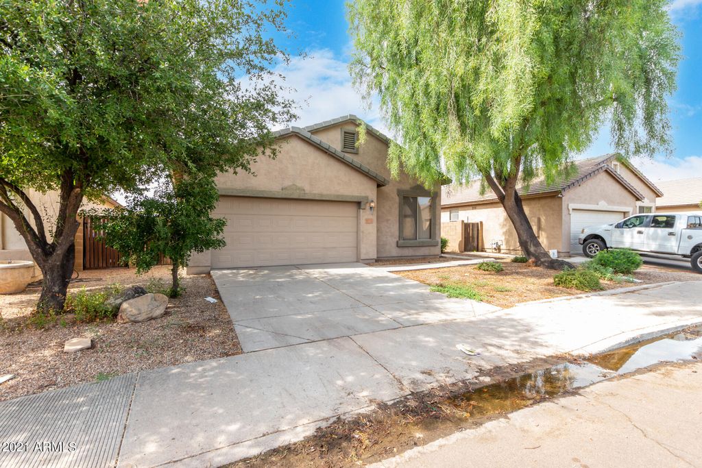 270 N Nash Way, Chandler, AZ 85225