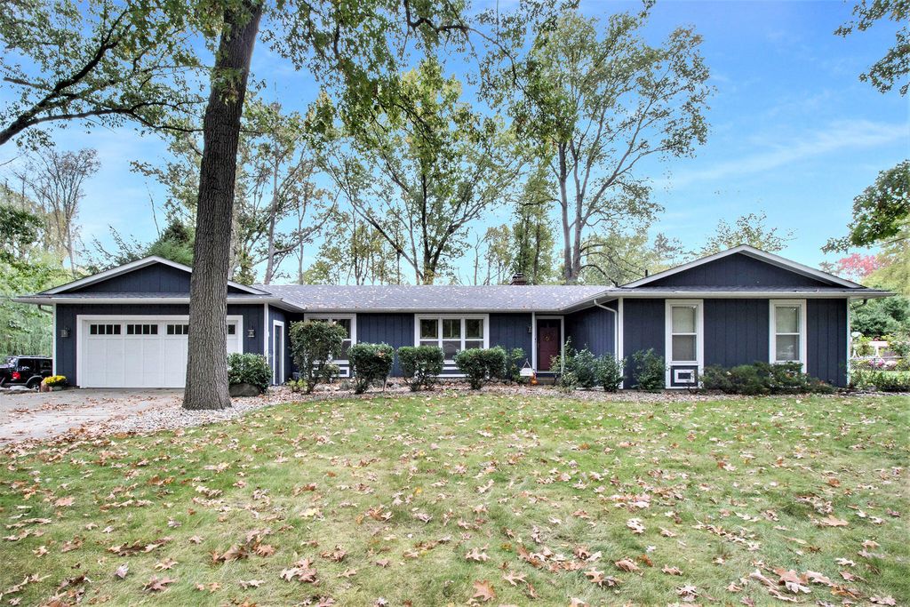 70 Minges Rd W, Battle Creek, MI 49015
