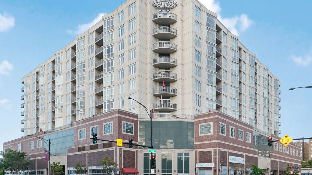1134 W Granville Ave #1208, Chicago, IL 60660