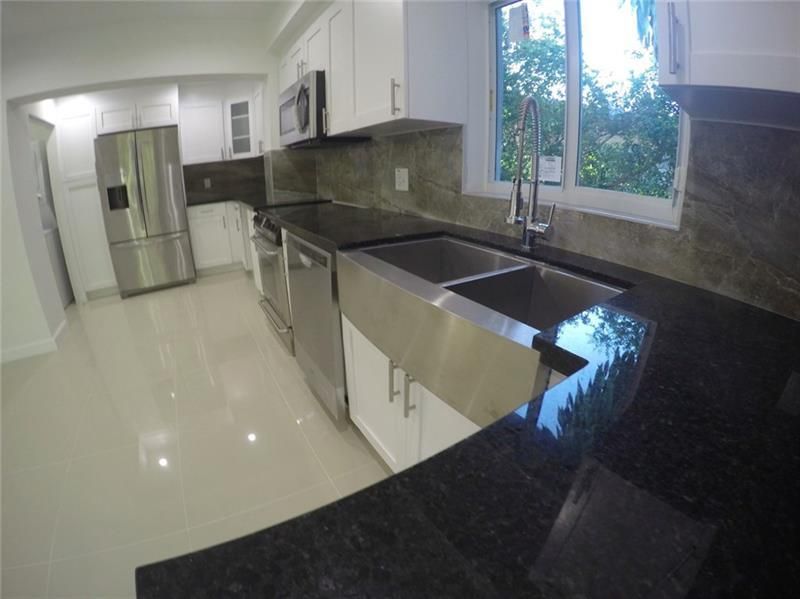 12885 Griffing Blvd, Miami, FL 33161