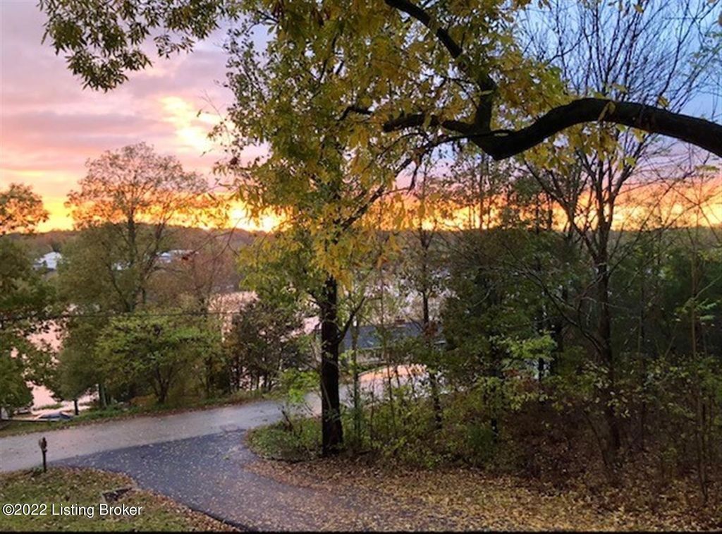 4056 Doe Valley Pkwy E, Brandenburg, KY 40108 Trulia