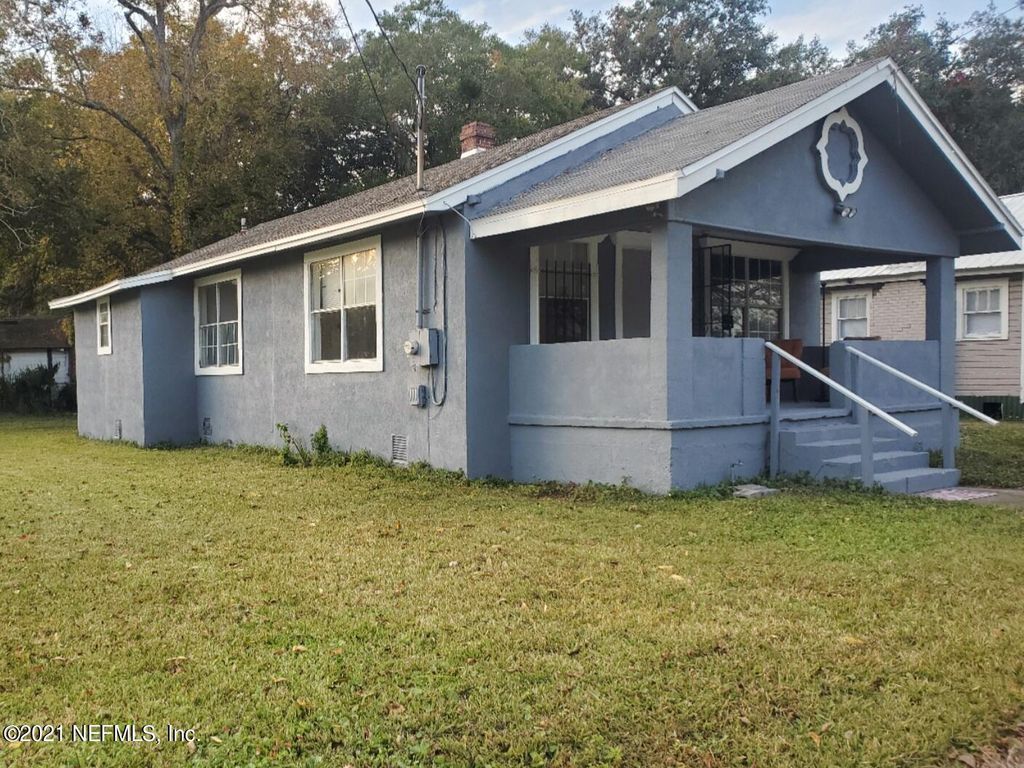 1906 Thelma St, Jacksonville, FL 32206