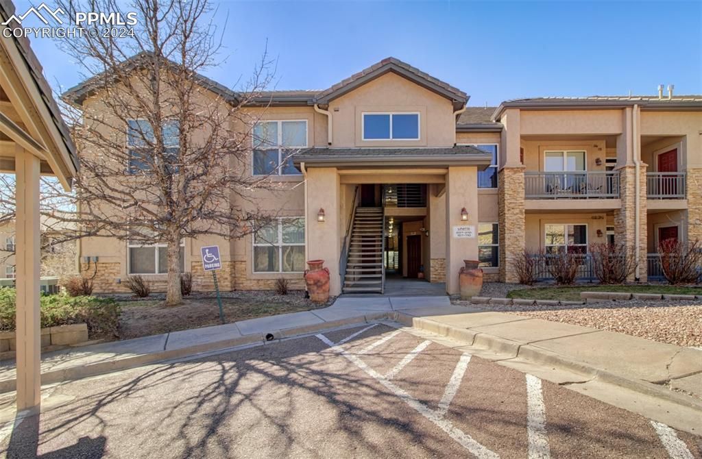 555 Cougar Bluff Point #108, Colorado Springs, CO 80906