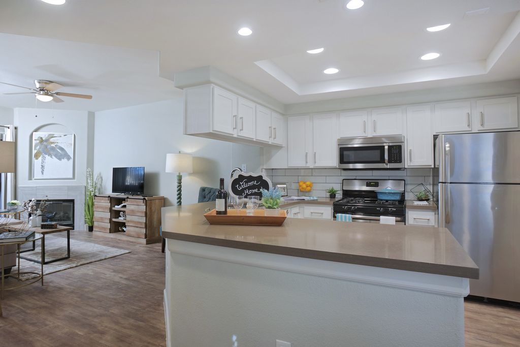 14435 S 48th St, Phoenix, AZ 85044