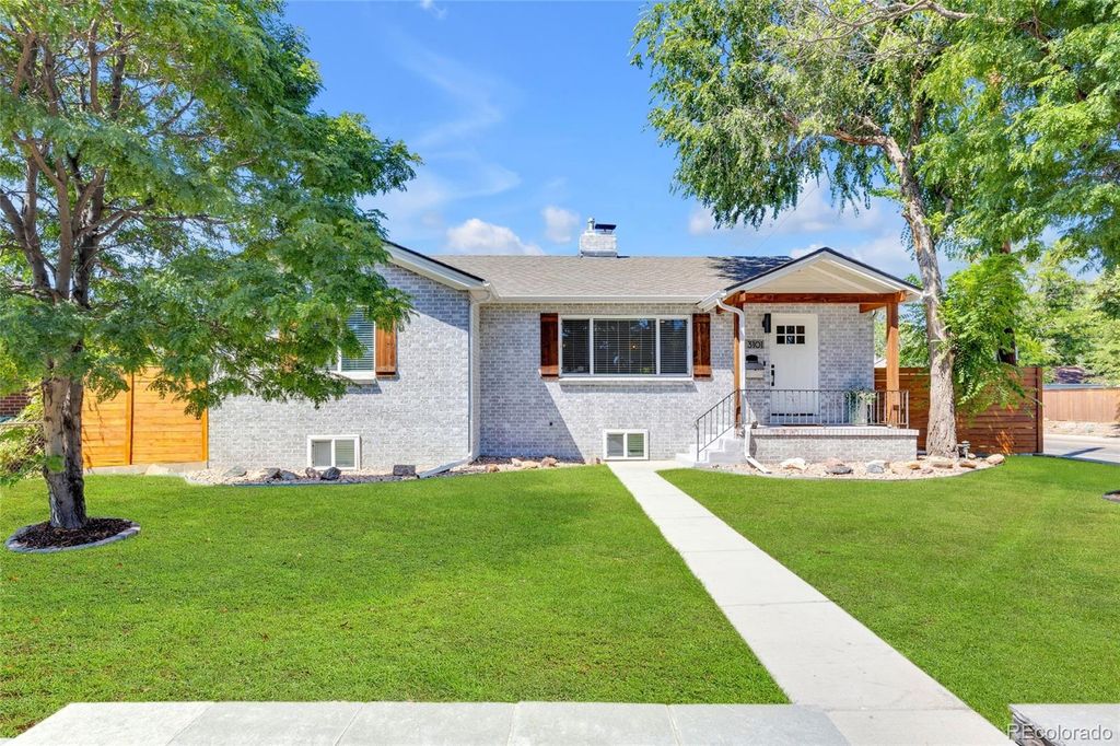 3101 S Logan Street, Englewood, CO 80113