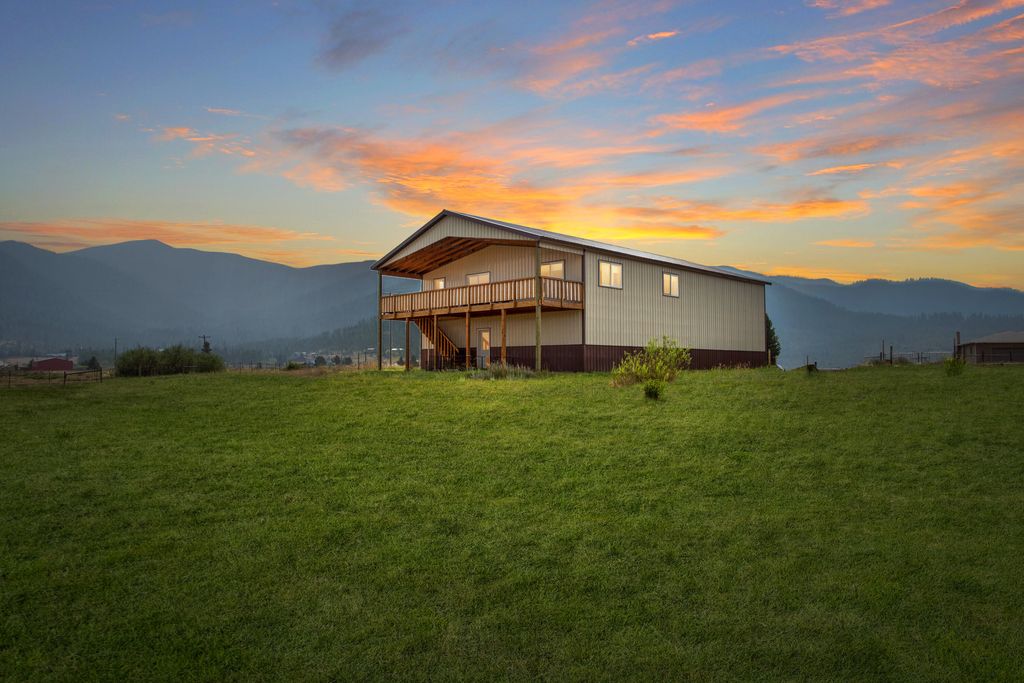 37 Sawmill Gulch, Elk Park, MT 59701