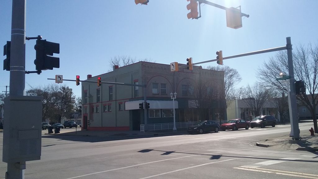 100 S  Farragut St, Bay City, MI 48708