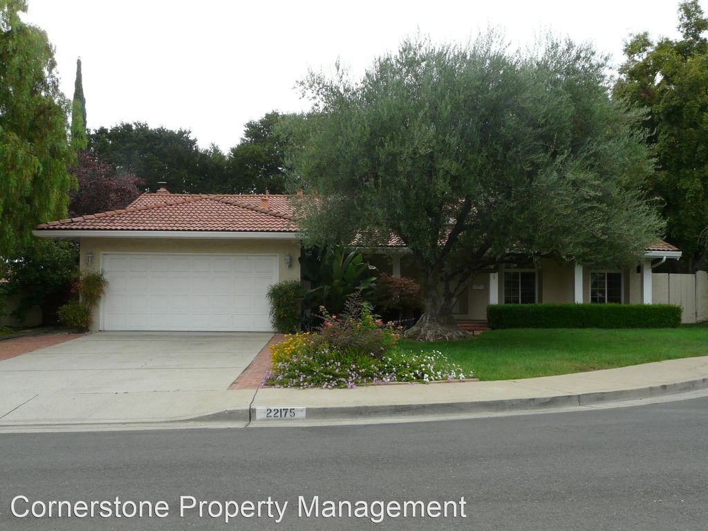 22175 Via Camino Ct, Cupertino, CA 95014