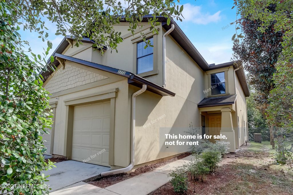 7772 Playschool Ln, Jacksonville, FL 32210