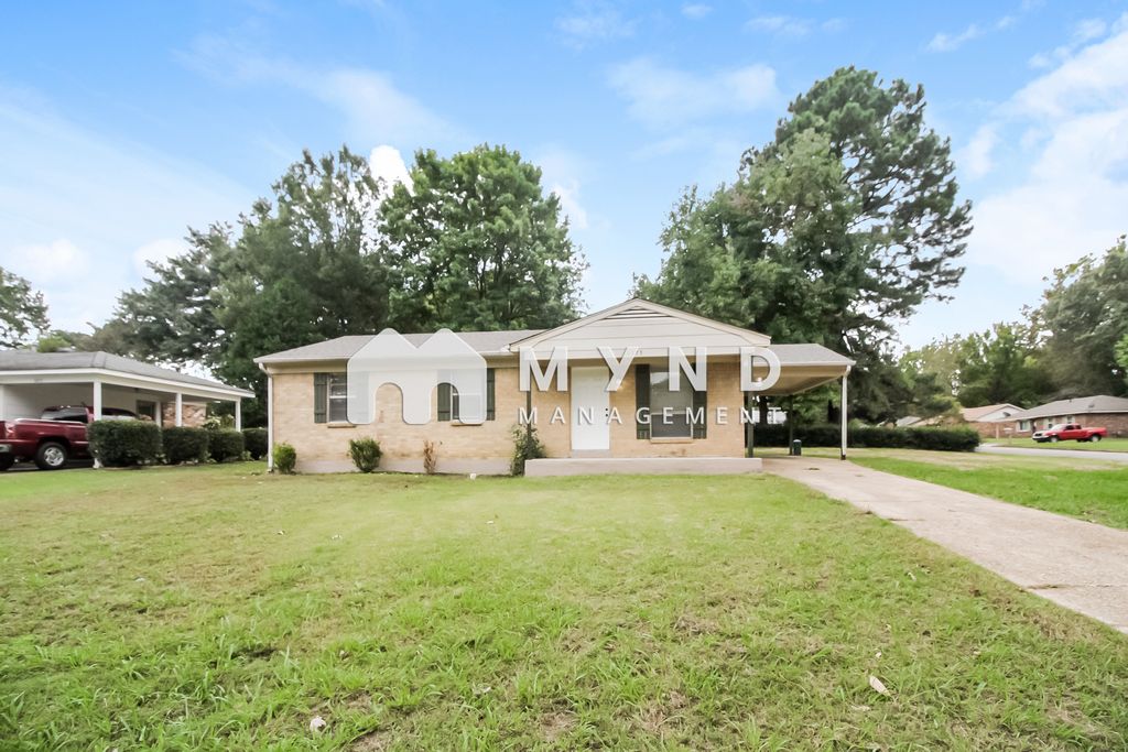 6875 Embassy Cir, Horn Lake, MS 38637