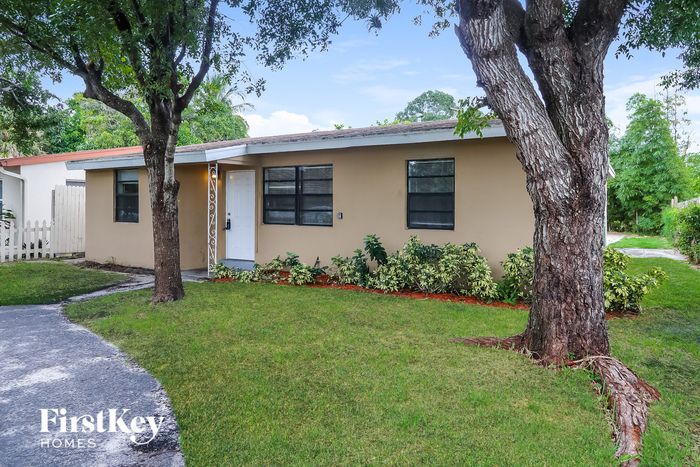1106 S D St, Lake Worth, FL 33460