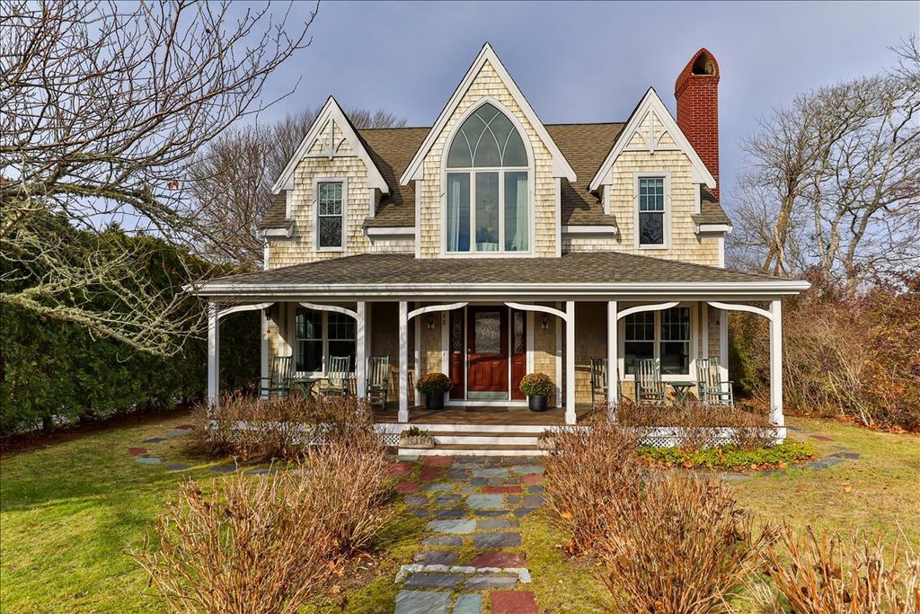 148 Cross St, Chatham, MA 02633