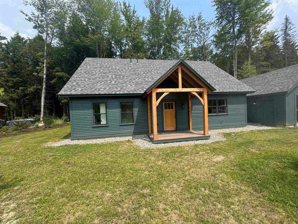 19 Sikorsky Lane #8, Moretown, VT 05660