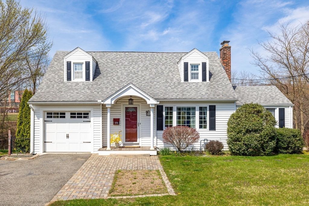 378 Roosevelt Ave, Springfield, MA 01118 See Estimated Value