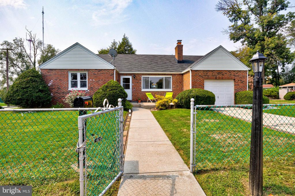 4400 Buena Vista Ave, Baltimore, MD 21211