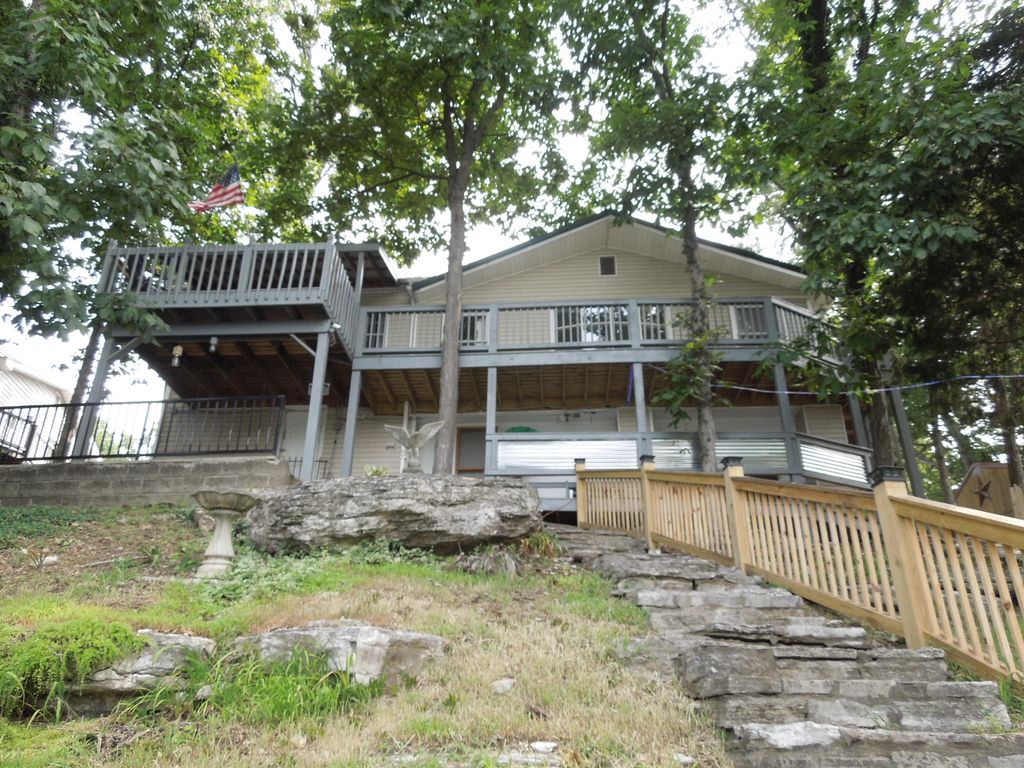 340 Lakeview Point, Harrodsburg, KY 40330