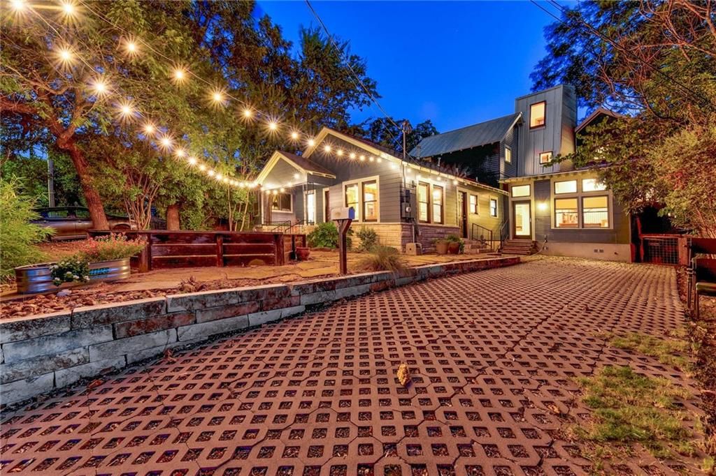 1007 W Johanna St, Austin, TX 78704