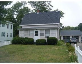 93 South St, Plymouth, MA 02360