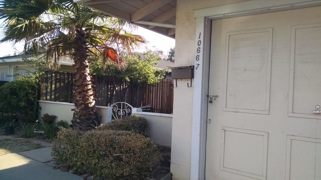 10667 Gardena Ct, Cupertino, CA 95014