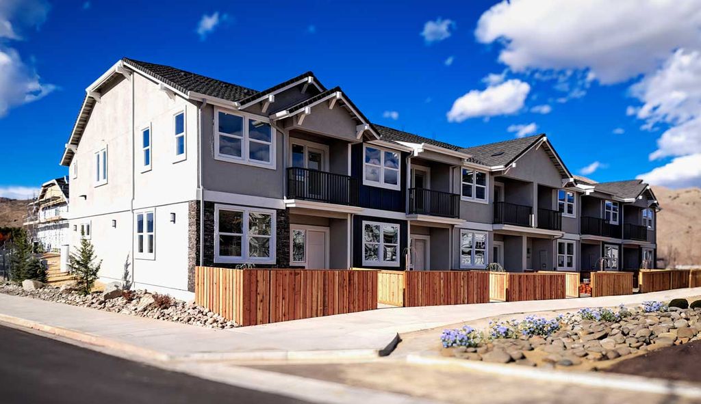 1554 - 2 story - 3 bed Plan in Parkside Villas Towhomes, Reno, NV 89508