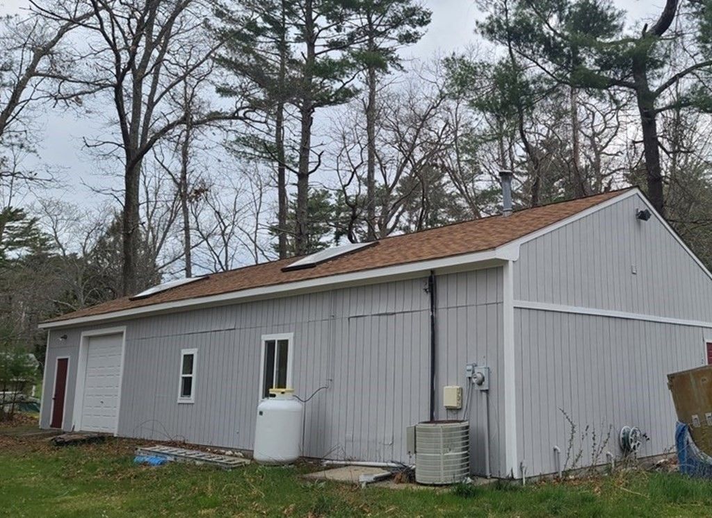 12 Old Wood St, Middleboro, MA 02346