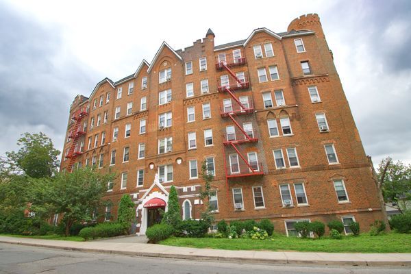 83-55 Lefferts Blvd #6C, Kew Gardens, NY 11415