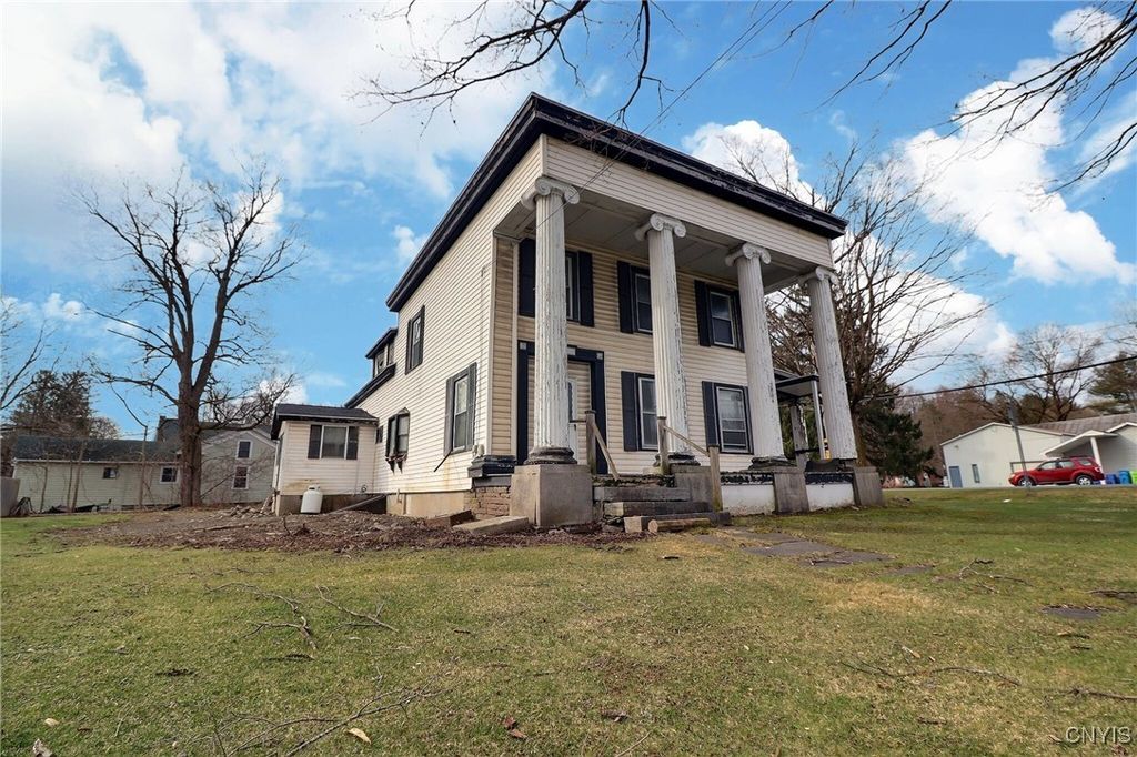 2804 River Rd, Eaton, NY 13334