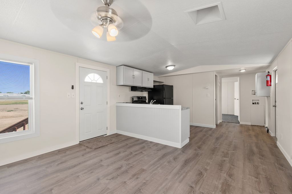 2074 E  8th St #5, Greeley, CO 80631