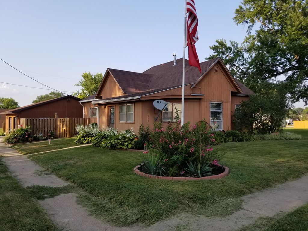 311 California St, Lewis, IA 51544 Trulia