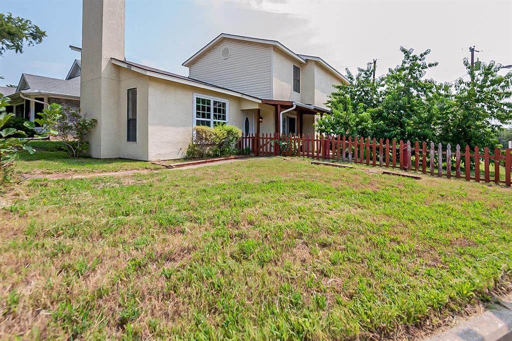 1928 Etain Rd, Irving, TX 75060