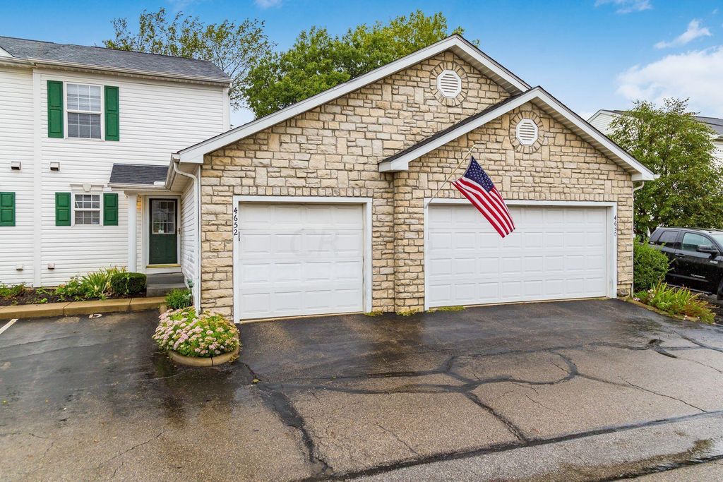 4652 Parrau Dr #67D, Columbus, OH 43228