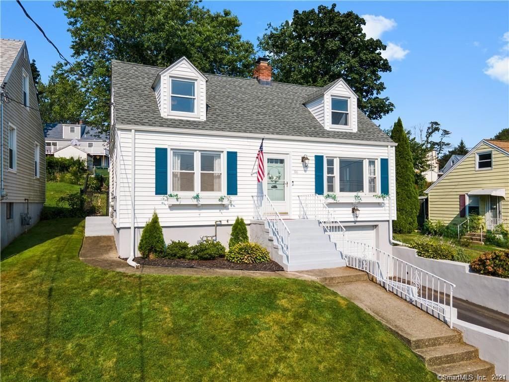 86 Bluff Ave, West Haven, CT 06516