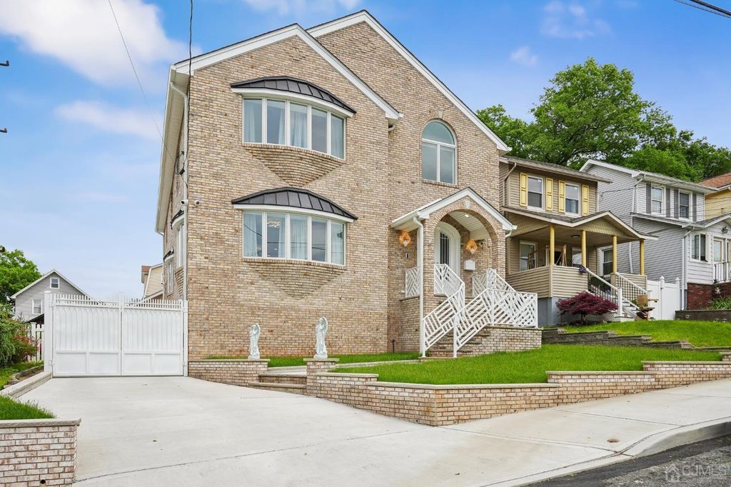 11 Linden Ave, Kearny, NJ 07032 MLS 2412435R Trulia