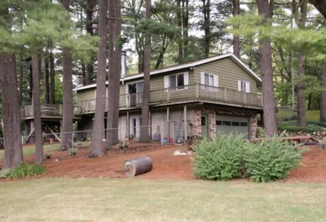 14756 E B Ave, Augusta, MI 49012