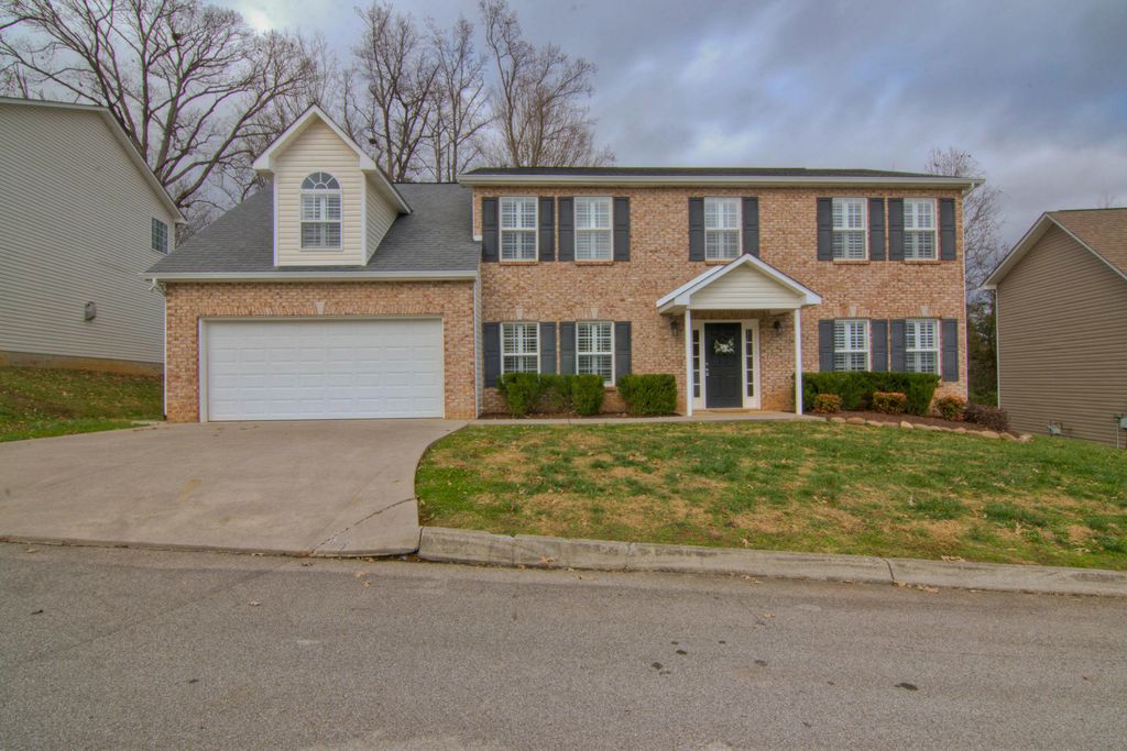 7419 Misty View Ln, Knoxville, TN 4 Bed, 3 Bath SingleFamily Home