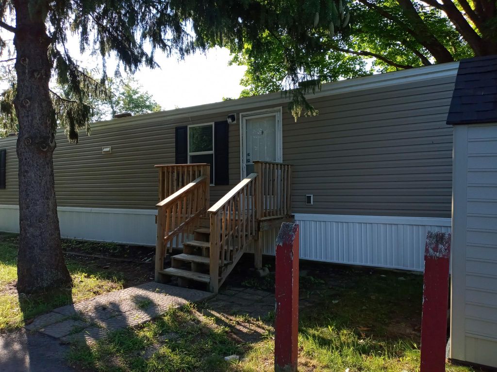 4000 E South St #23, Jackson, MI 49201
