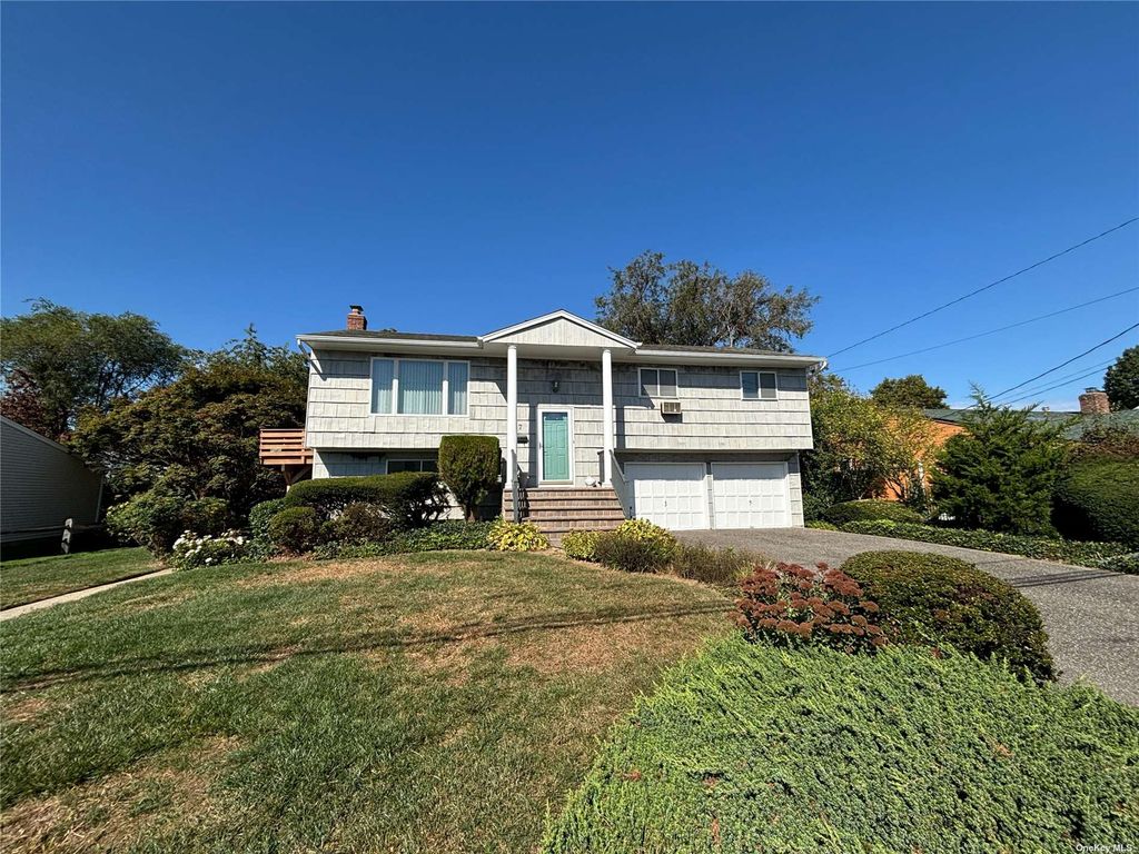 7 Hilary Drive, Bayville, NY 11709 SingleFamily Home for Sale MLS