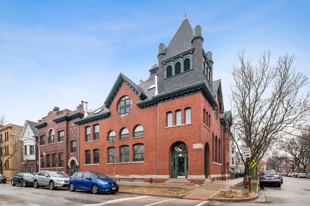 1117 W  Barry Ave #6, Chicago, IL 60657