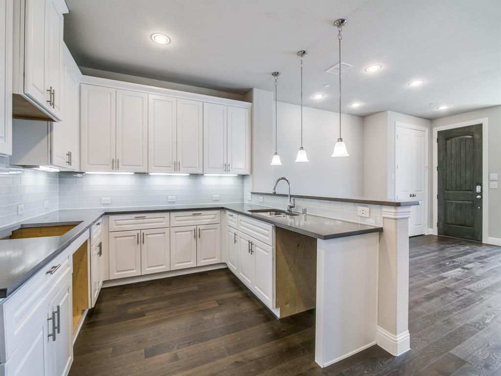 1484 Weston Rd, Farmers Branch, TX 75234