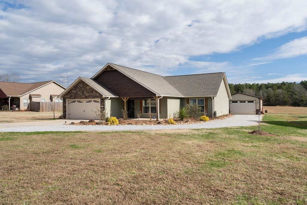 1343 Ezell Rd, Chesnee, SC 29323 Trulia