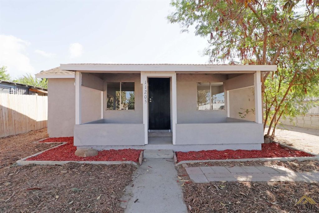 11205 Santa Rosa Ave, Lamont, CA 93241 Trulia