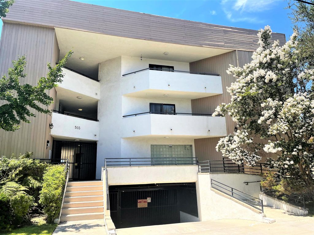503 S Adams St #202, Glendale, CA 91205