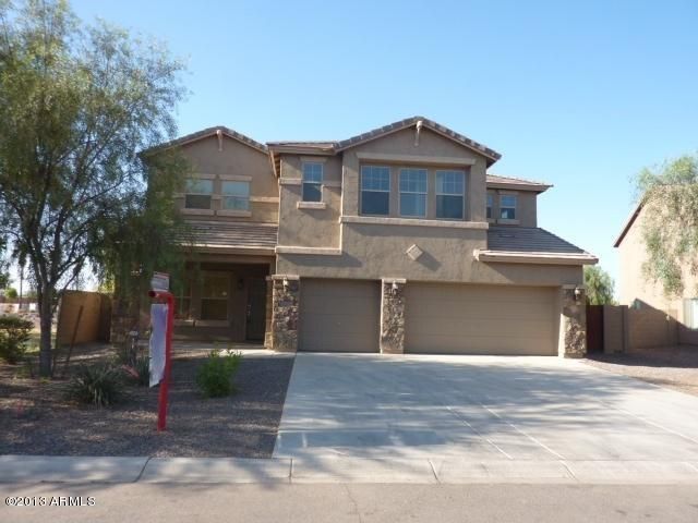 579 E Kapasi Ln, San Tan Valley, AZ 85140