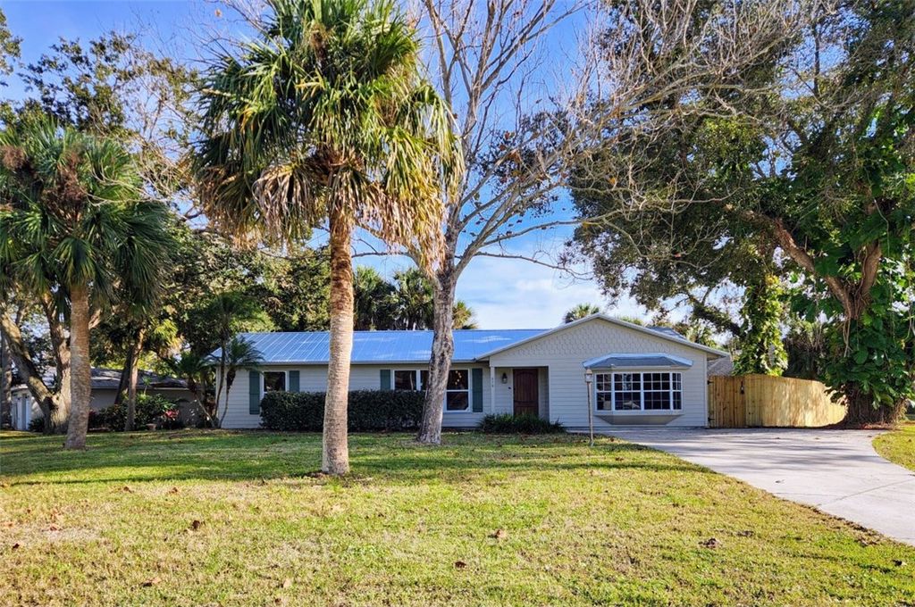 679 Vocelle Ave, Sebastian, FL 32958 Trulia